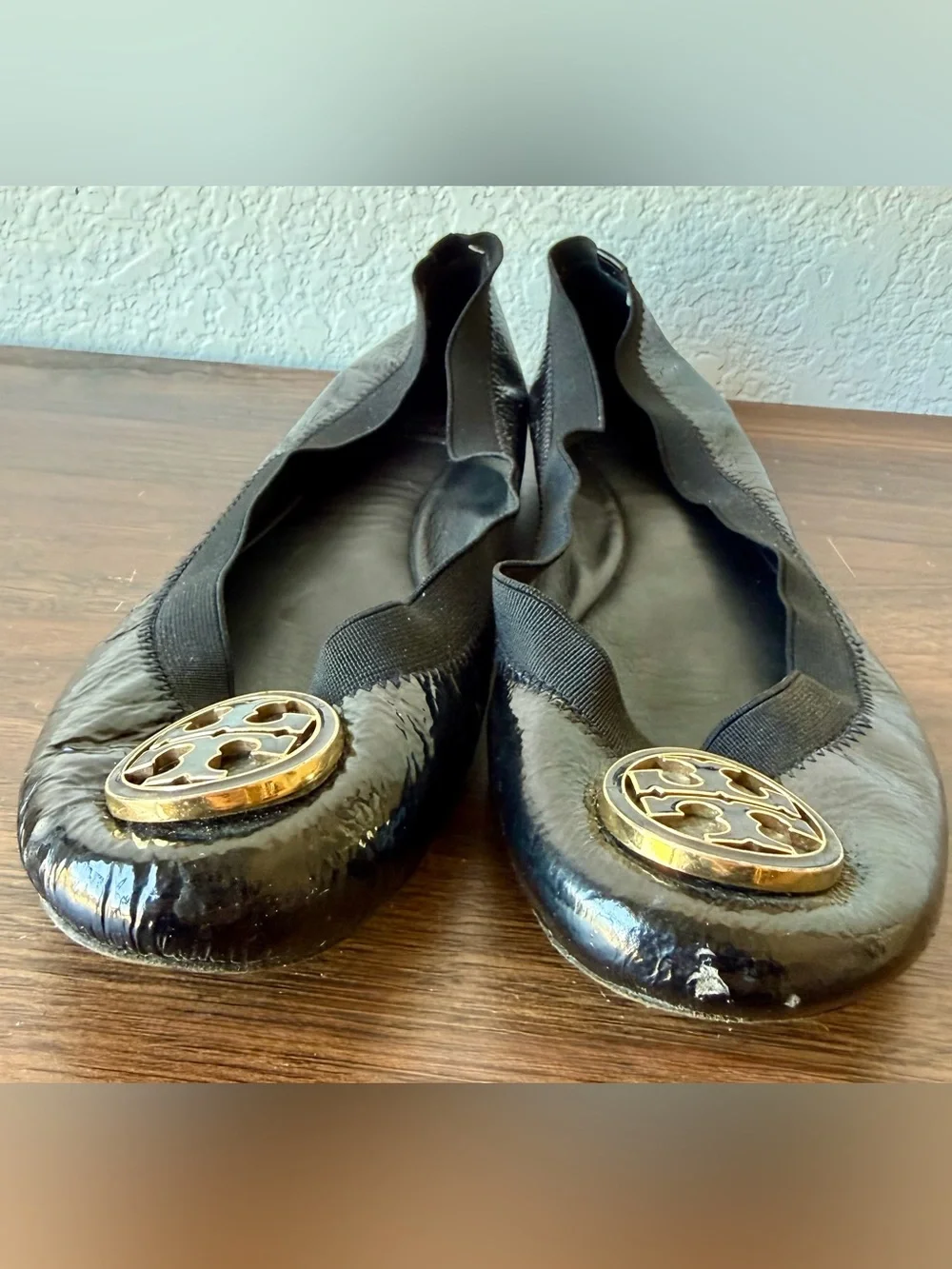 Tory Burch Black Patent Leather Logo Ballet Flats 9.5 M